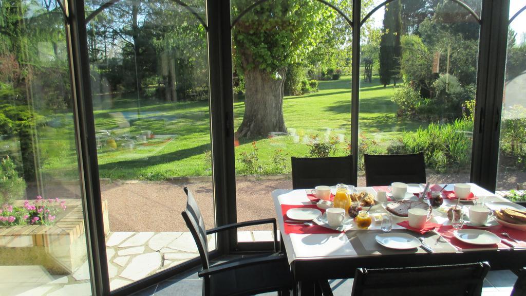 Bed and Breakfast Bulle D'Evasion Neuvy-sur-Loire Exterior foto