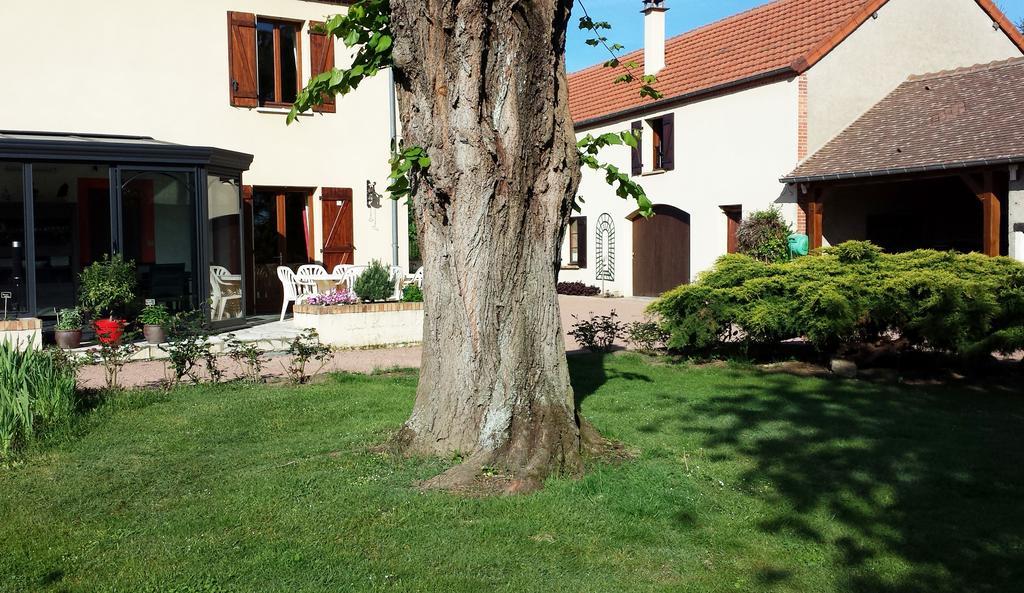 Bed and Breakfast Bulle D'Evasion Neuvy-sur-Loire Exterior foto