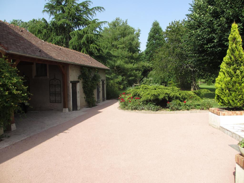 Bed and Breakfast Bulle D'Evasion Neuvy-sur-Loire Exterior foto