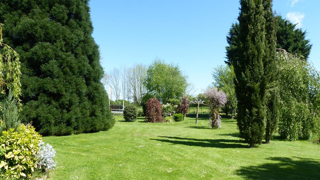 Bed and Breakfast Bulle D'Evasion Neuvy-sur-Loire Exterior foto